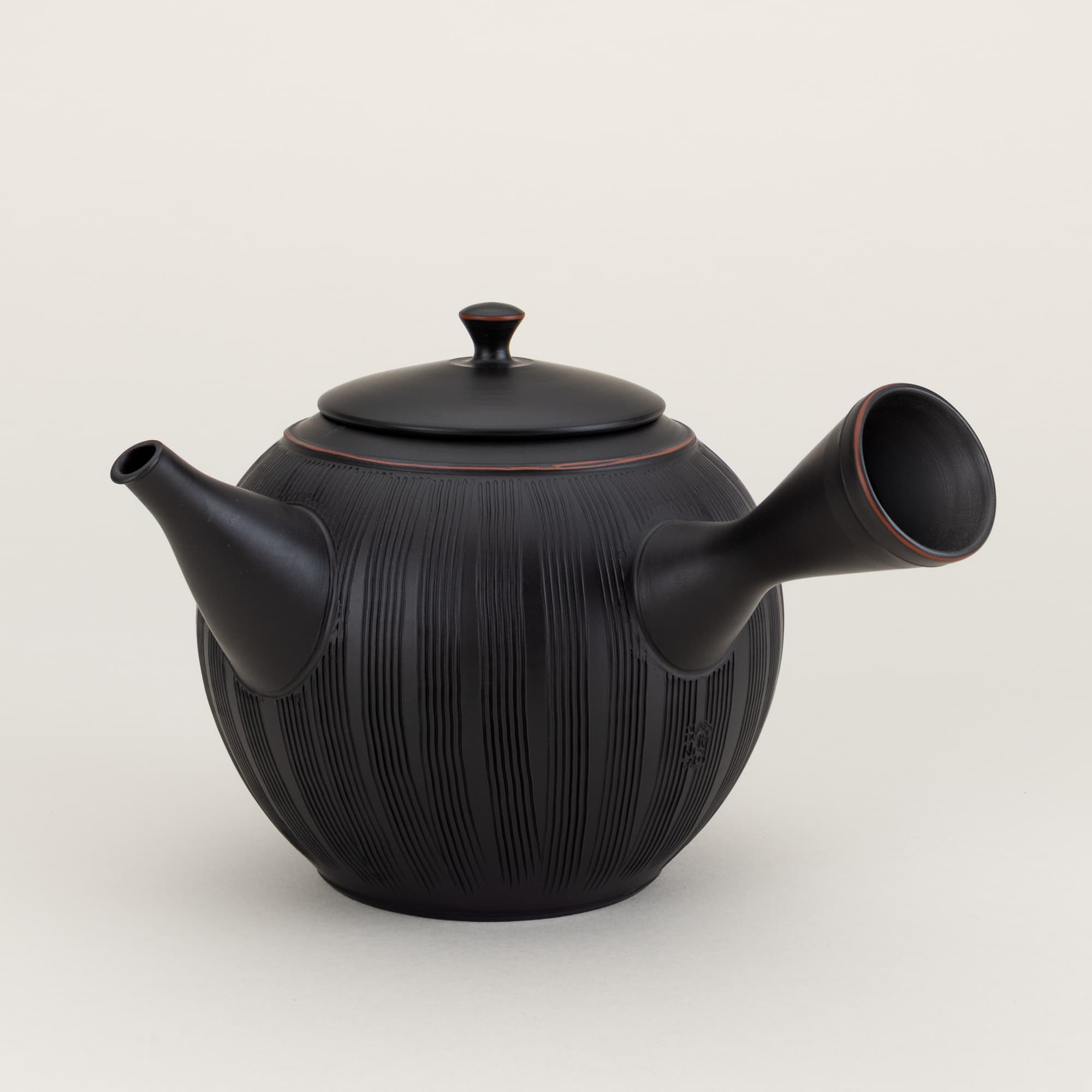 Blackened Kushime Teapot